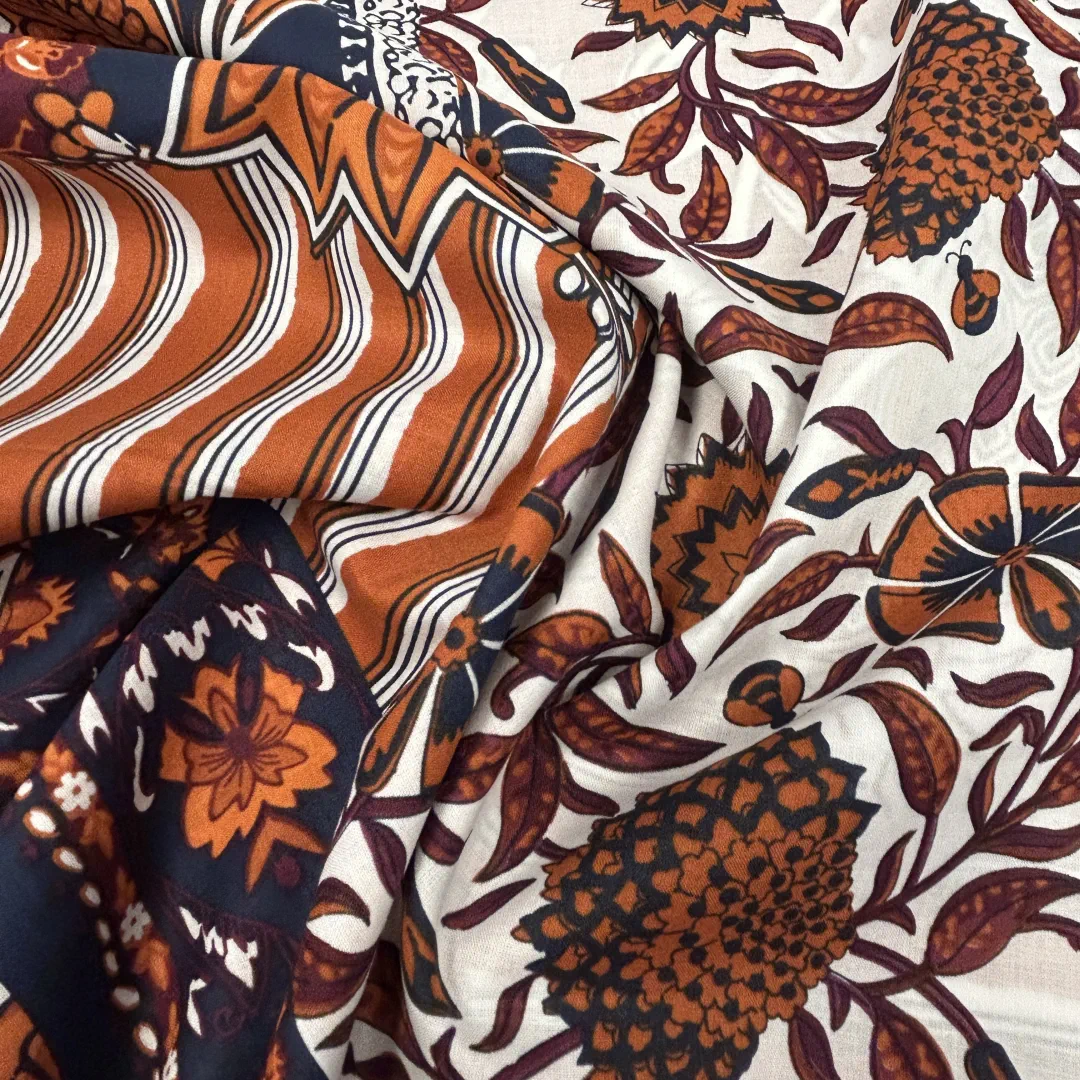 Baumwoll-Voile „Patchwork Terracotta“ – leichter Baumwollstoff mit Retro-Patchwork-Design