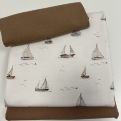 Stoffpaket „Kleine Segelboote – Kakao“